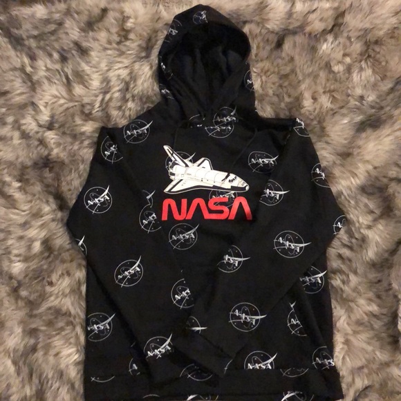 COPY - Men’s NASA Sweatshirt - Picture 1 of 3